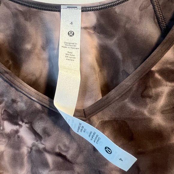 lululemon align tee - Picture 4 of 4